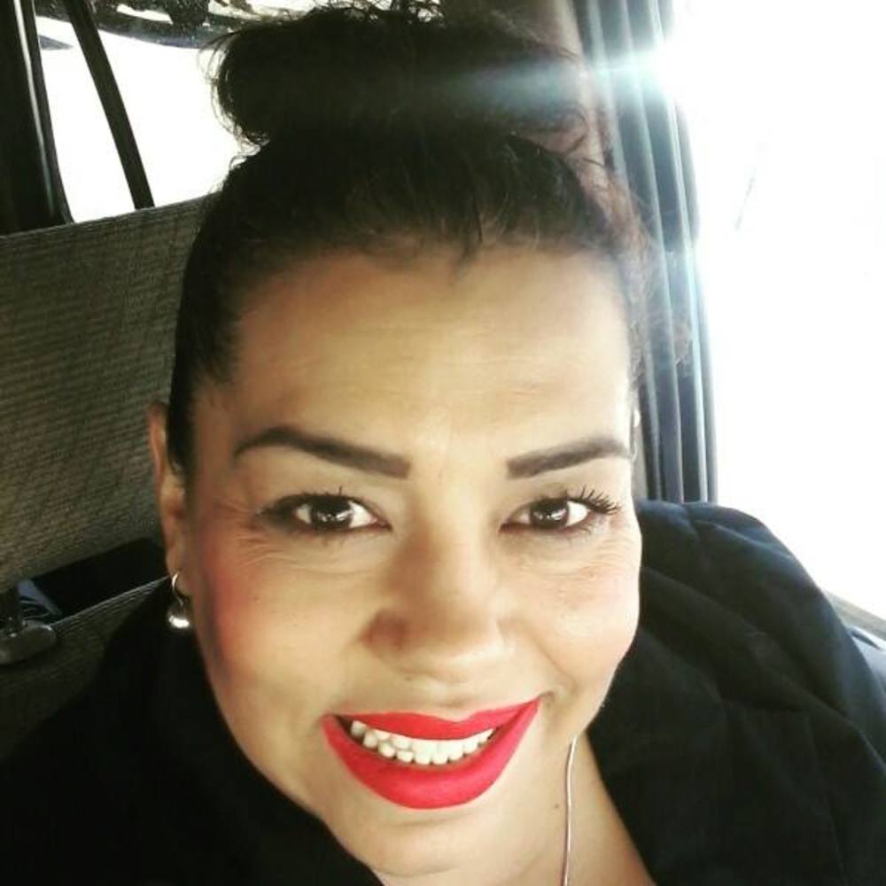 Meet your Posher, Myrna